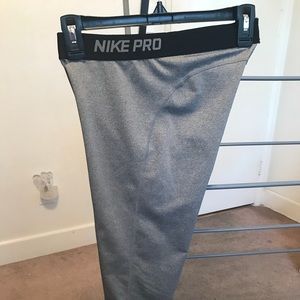 Nike pro dri fit capris